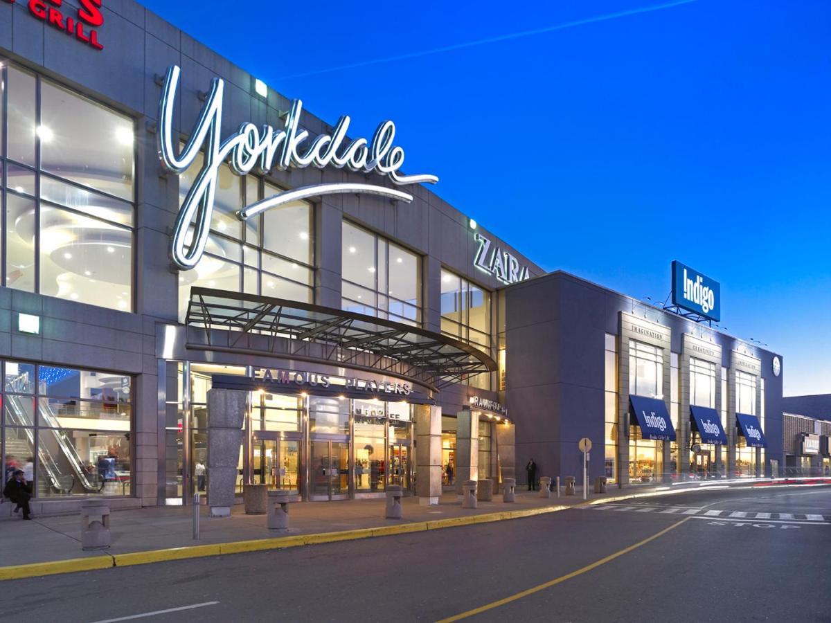 Beautiful Townhouse Near Yorkdale Mall, Wilson Subway Apartman Toronto Kültér fotó